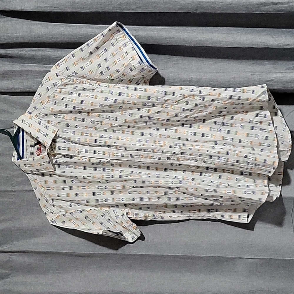 Robert Graham button up